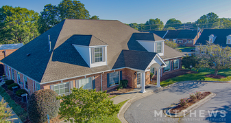 1480 Rymco Dr, Winston-Salem NC - Services immobiliers commerciaux