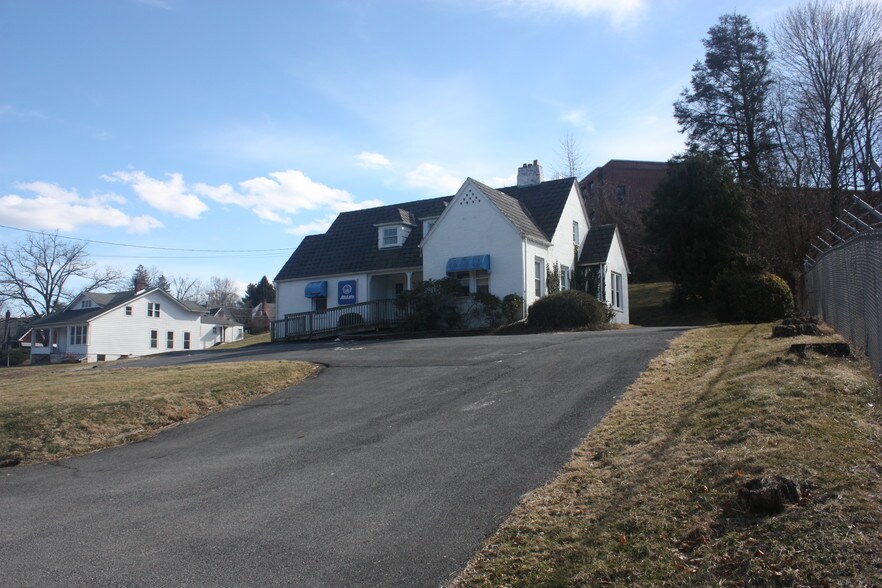 534 N Main St, Marion, VA à vendre - Autre - Image 3 de 8