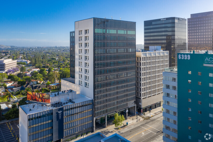 6380 Wilshire Blvd, Los Angeles, CA à vendre - Photo du bâtiment - Image 1 de 1