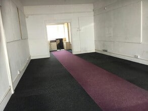 32 High St, Seaford for lease Interior Photo- Image 2 of 3