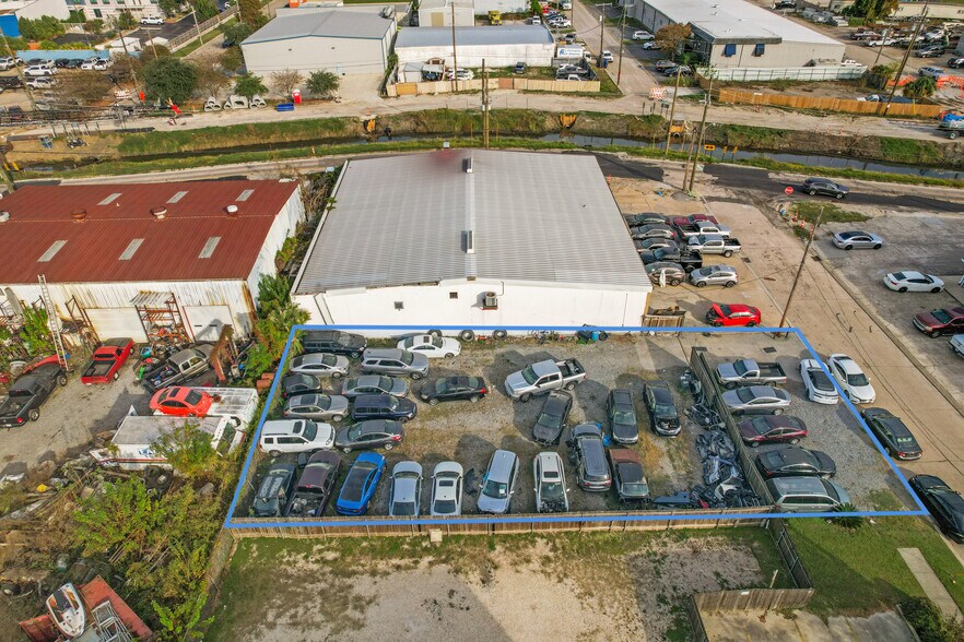 Carroll St, Kenner, LA à vendre - Photo du bâtiment - Image 2 de 2