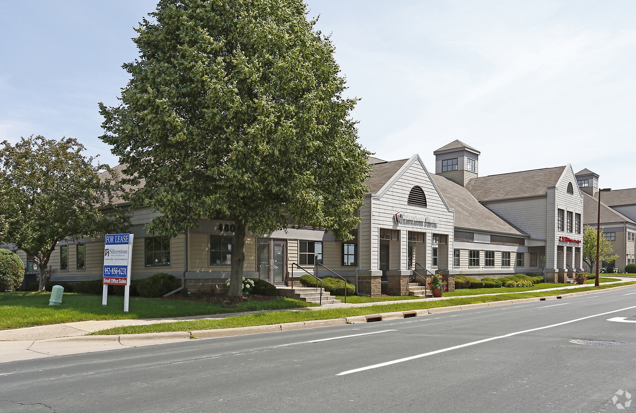 480 W 78th St, Chanhassen, MN à louer Photo principale- Image 1 de 5