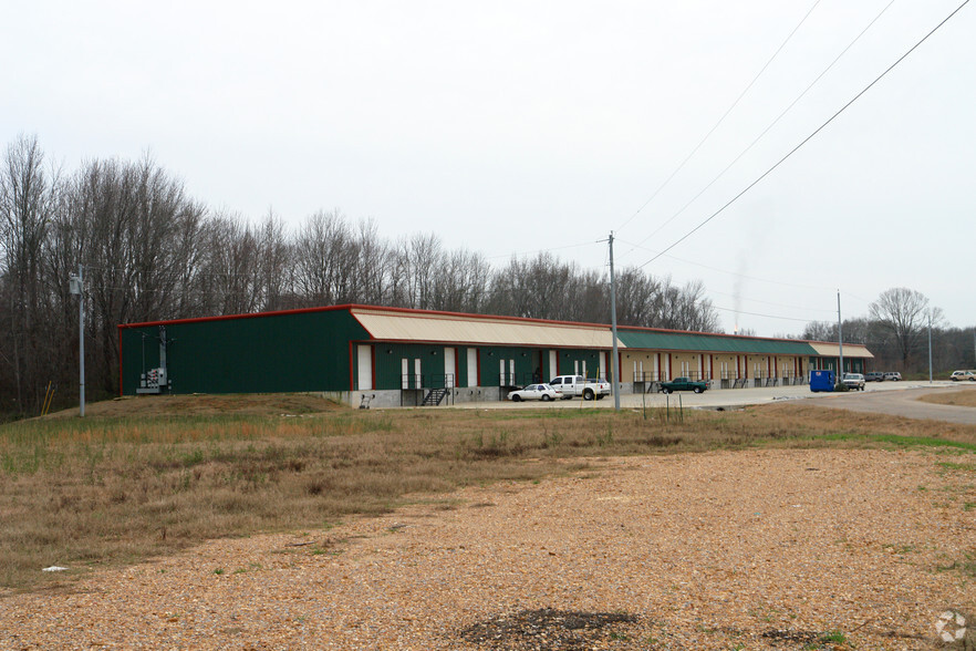 644 Church Rd, Madison, MS à vendre - Photo principale - Image 1 de 1