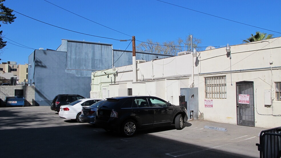 11748 Ventura Blvd, Studio City, CA for sale - Building Photo - Image 3 of 12