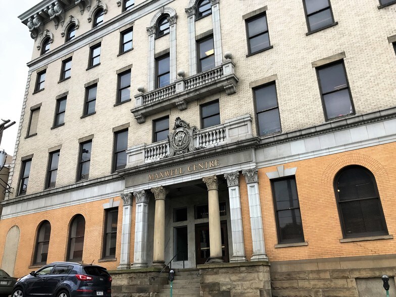 32 20th St, Wheeling, WV à louer - Photo du bâtiment - Image 1 de 13