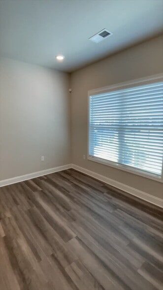 132 Broadbent Way, Anderson, SC for lease - Commercial Listing Video - Image 2 of 16