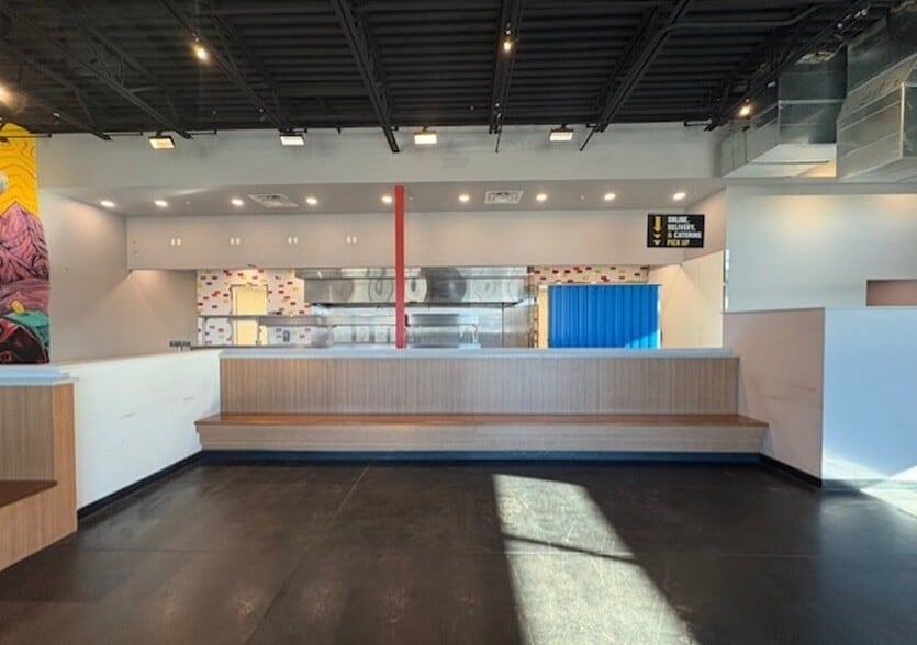 6147 Trace Parkway Dr, Edwardsville, IL for lease - Building Photo - Image 2 of 5