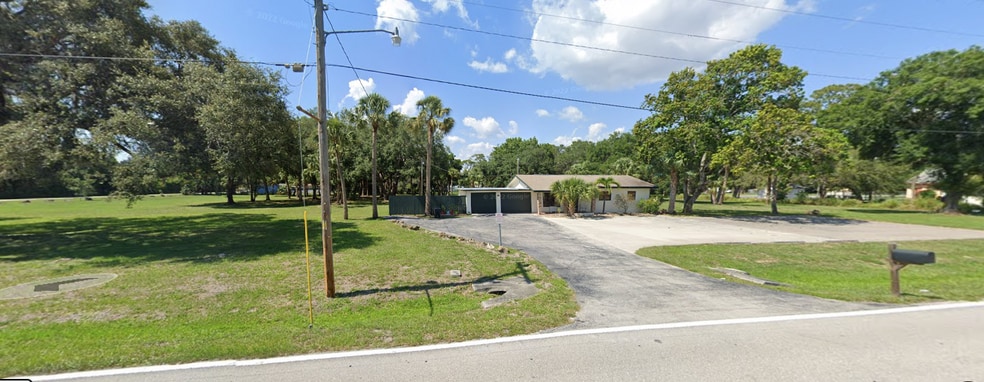 308 Evergreen Rd, North Fort Myers, FL à vendre - Photo principale - Image 1 de 5