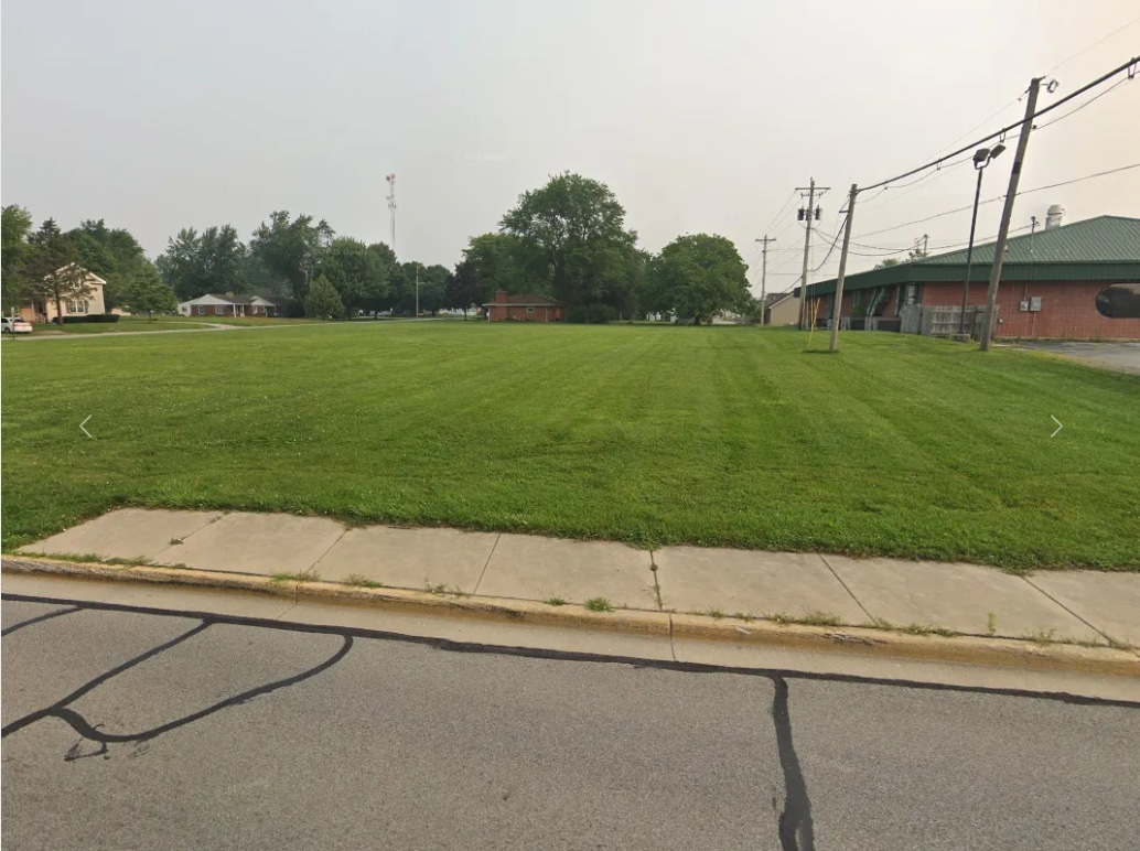 400 W North St, Columbia City, IN for lease Other- Image 1 of 4