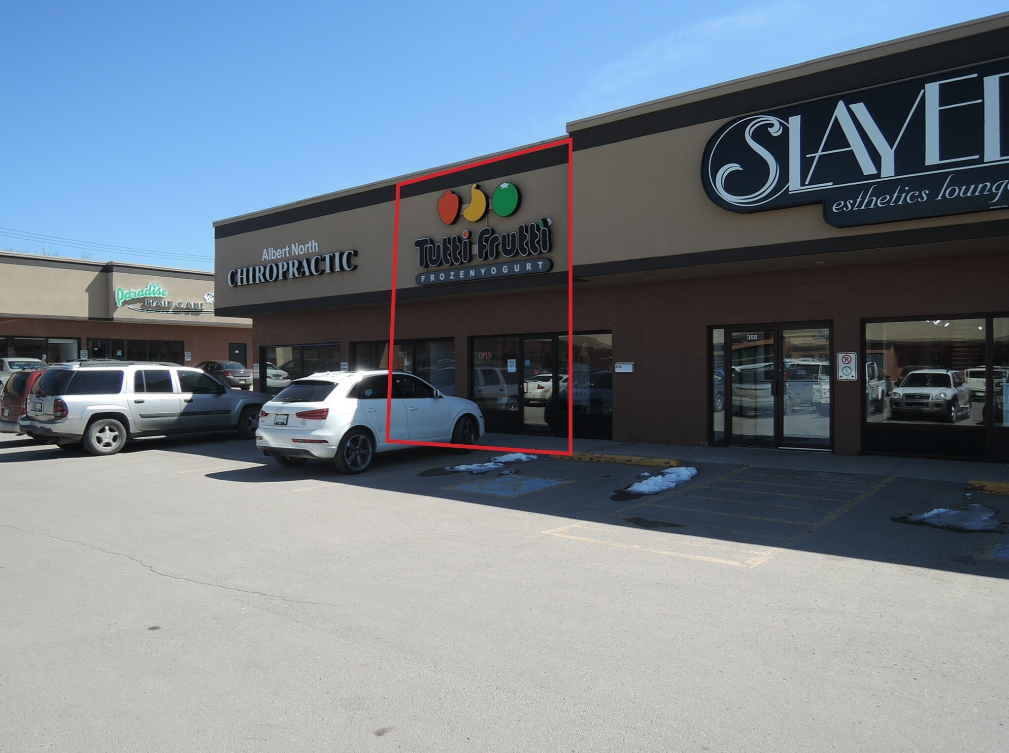 353 B Albert St, Regina, SK for sale Primary Photo- Image 1 of 1