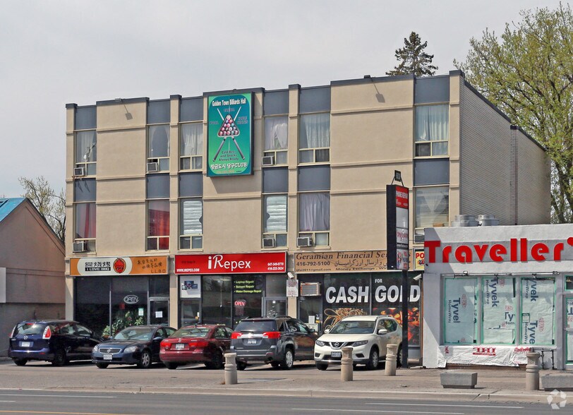 6030 Yonge St, Toronto, ON for lease - Building Photo - Image 2 of 3