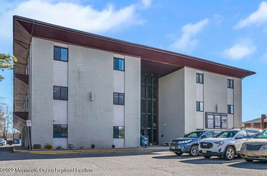 445 Brick Blvd, Brick, NJ à louer - Photo du bâtiment - Image 2 de 33