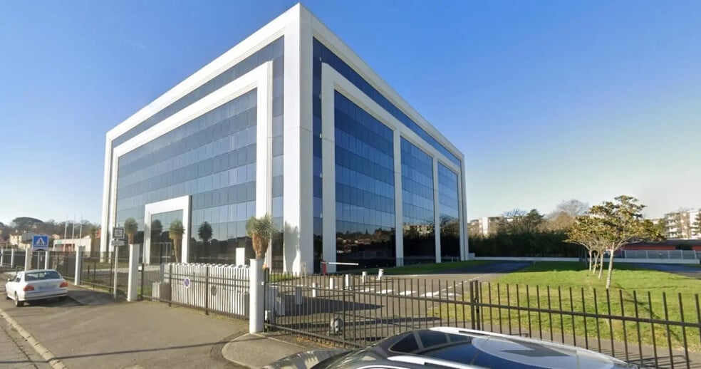 Office in Colomiers for lease - Building Photo - Image 2 of 14