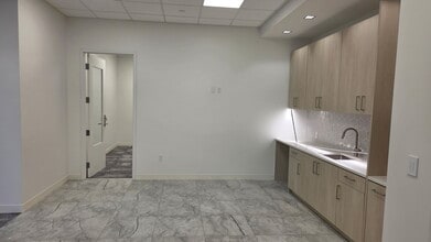 13495 Veterans Way, Orlando, FL à louer Photo intérieure- Image 1 de 7