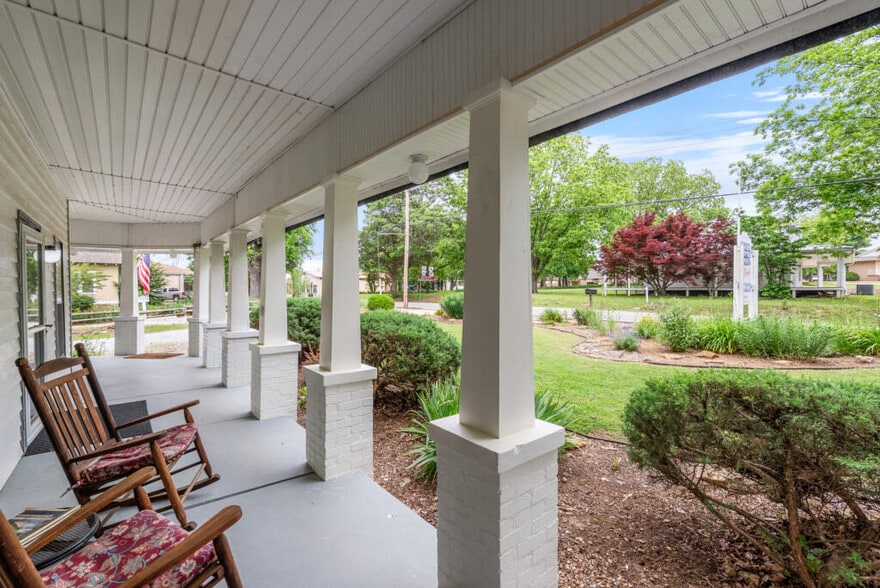219 S Peabody Ave, Mountain View, AR for sale - Building Photo - Image 2 of 14