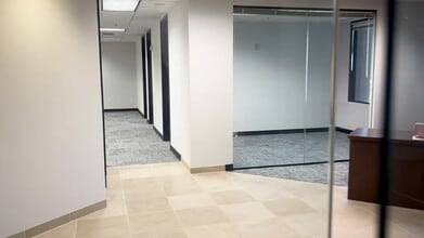 2600 N Central Ave, Phoenix, AZ à louer - Vidéo sur l’inscription commerciale