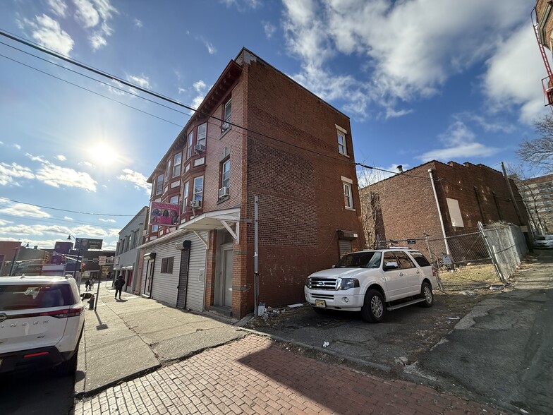7 Myrtle Ave, Irvington, NJ for sale - Building Photo - Image 2 of 2