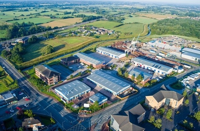 Meadowcroft Way, Leigh à louer - Aérien - Image 3 de 3