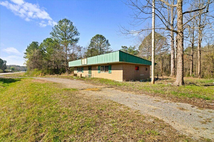 12745 US 411, Crandall, GA à vendre - Photo du bâtiment - Image 3 de 13