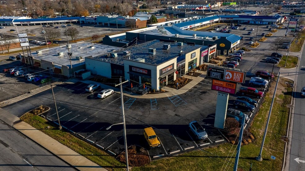 Fort Wayne Portfolio portefeuille de 2 propriétés à vendre sur LoopNet.ca - Photo du bâtiment - Image 2 de 4