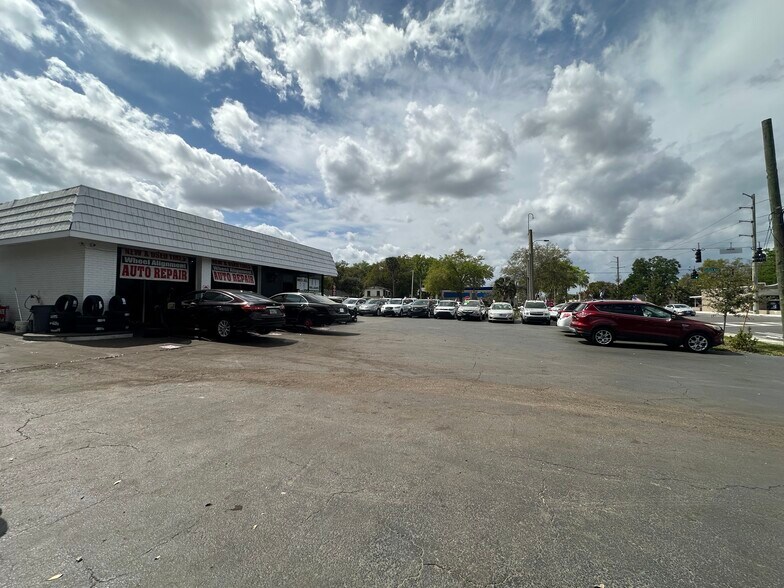 2501 Sanford Ave, Sanford, FL à vendre - Photo du bâtiment - Image 2 de 20