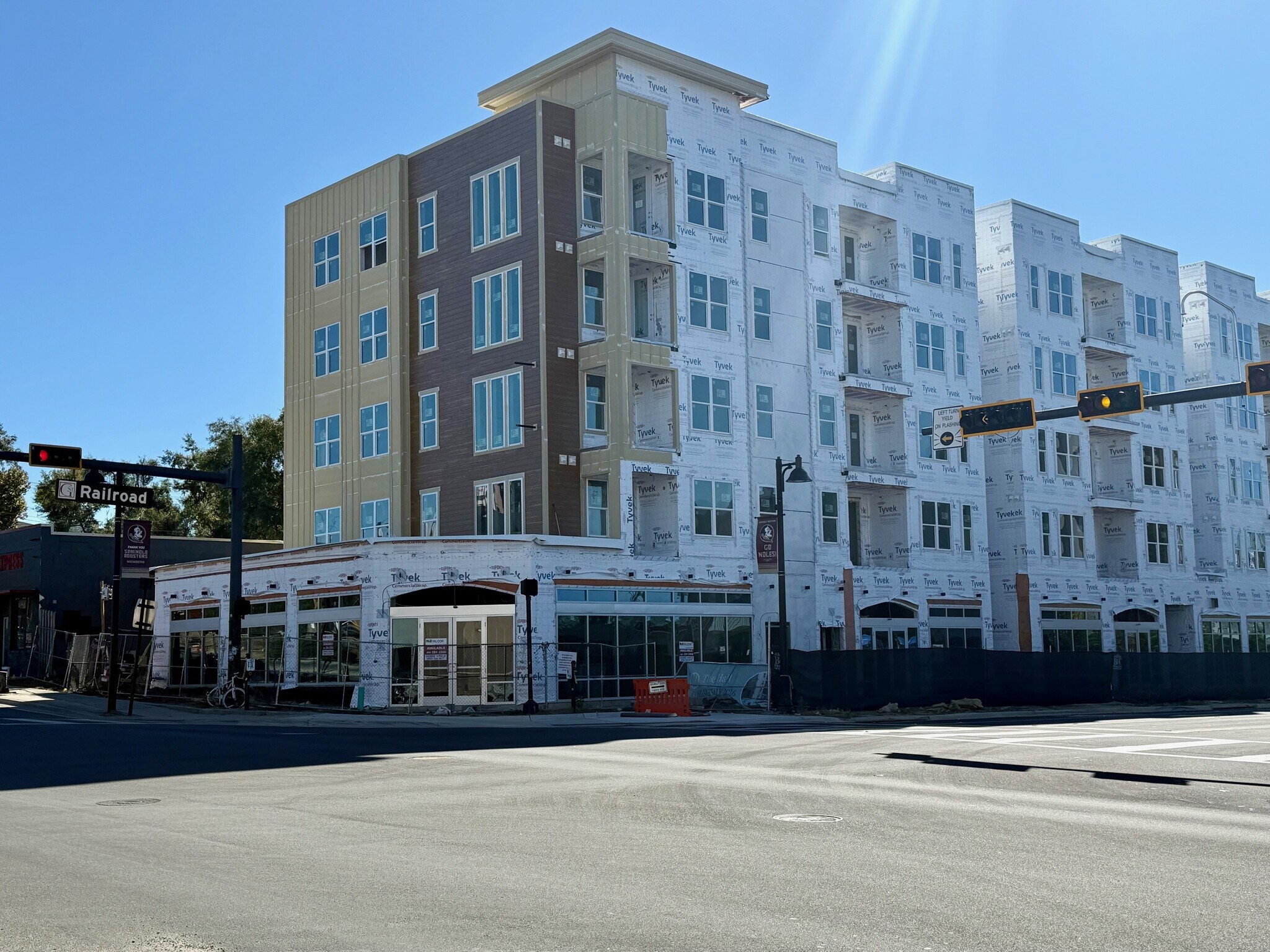 825 Railroad Ave, Tallahassee, FL à louer Photo principale- Image 1 de 10