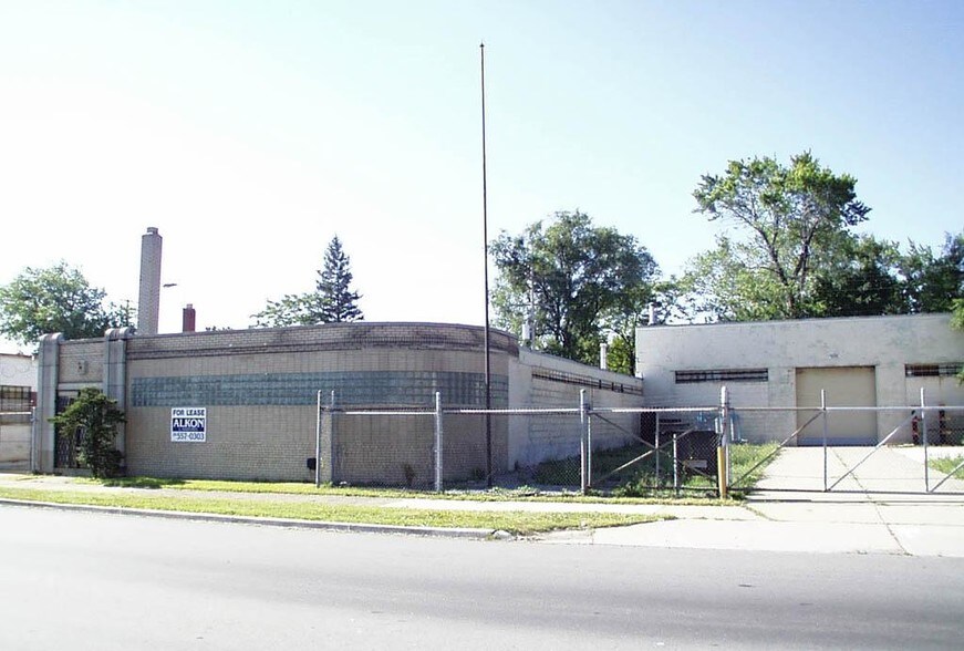 8690 Grinnell St, Detroit, MI à vendre - Photo du bâtiment - Image 2 de 15