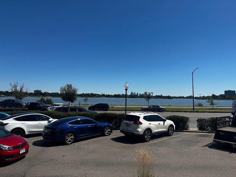2045 Sheridan Blvd, Edgewater, CO à louer - Photo du bâtiment - Image 3 de 9