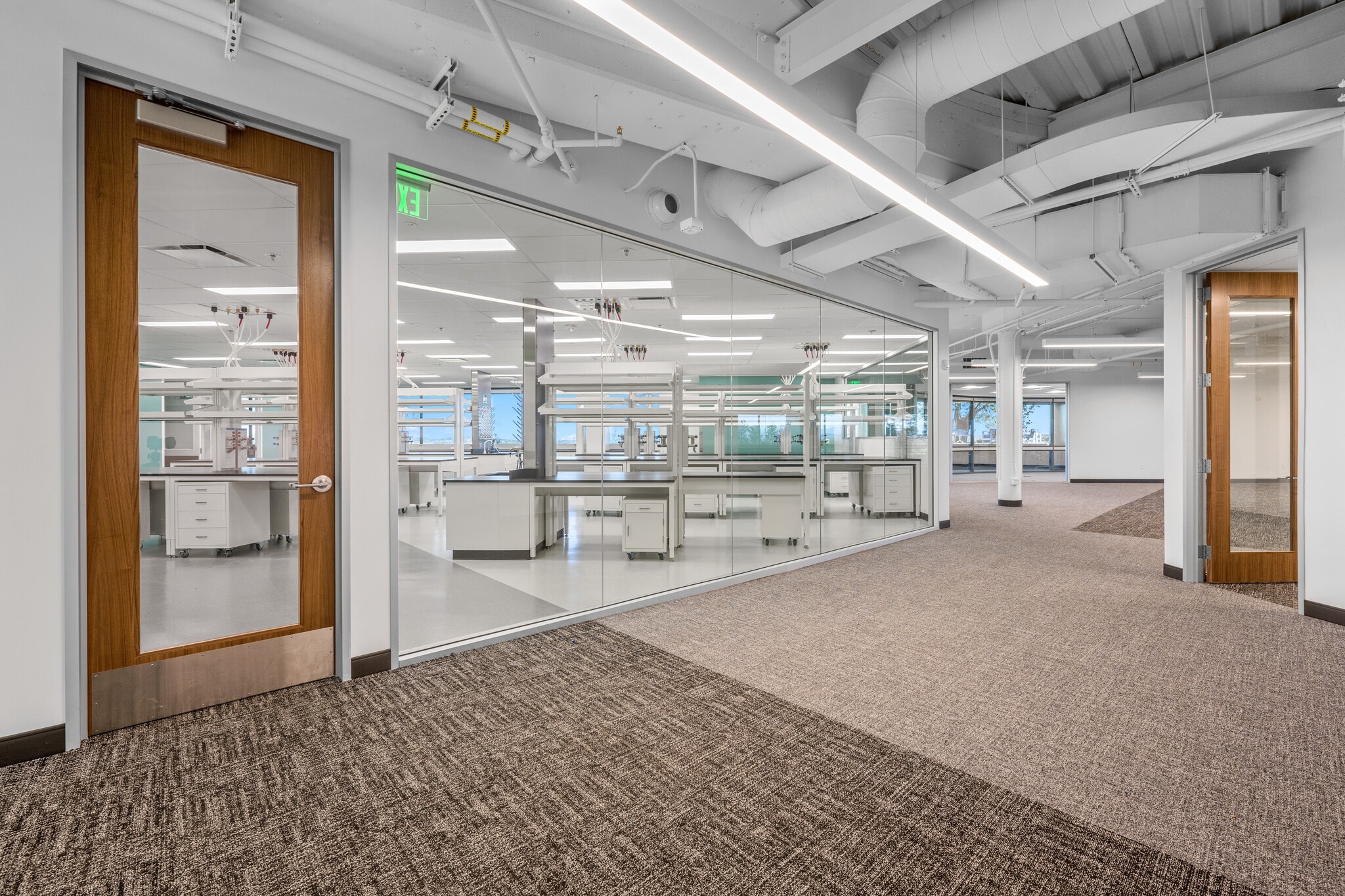 11085 N Torrey Pines Rd, La Jolla, CA for lease Interior Photo- Image 1 of 7