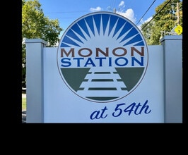 1055 E 54th St, Indianapolis, IN for lease Interior Photo- Image 1 of 6