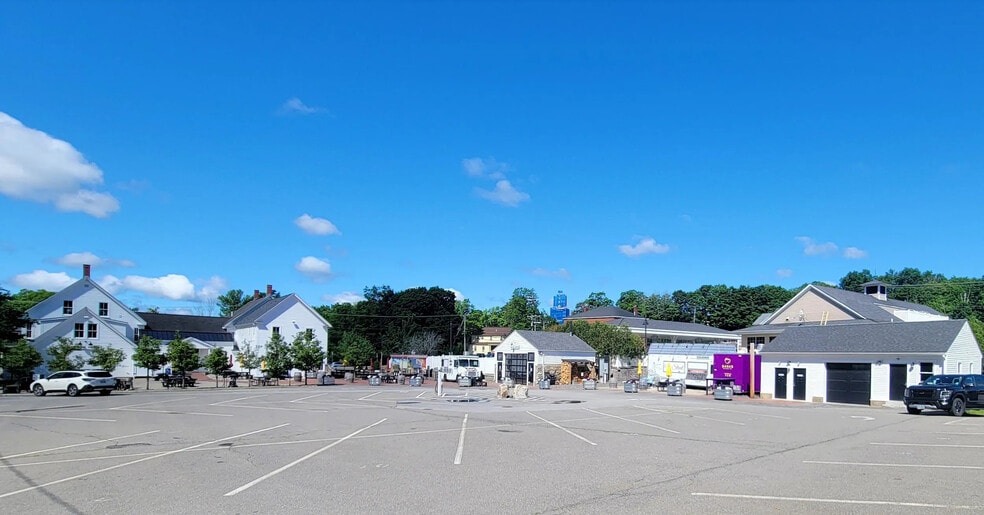 15 Newmarket Rd, Durham, NH for sale - Building Photo - Image 2 of 54