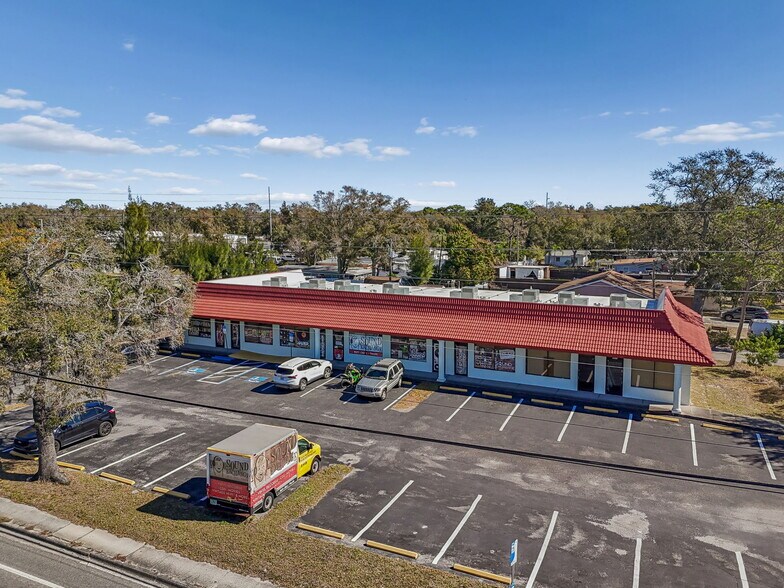 8625 66th St N, Pinellas Park, FL à vendre - Photo du bâtiment - Image 3 de 19