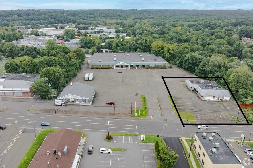 857 Boston Post Rd, West Haven, CT for lease Primary Photo- Image 1 of 2