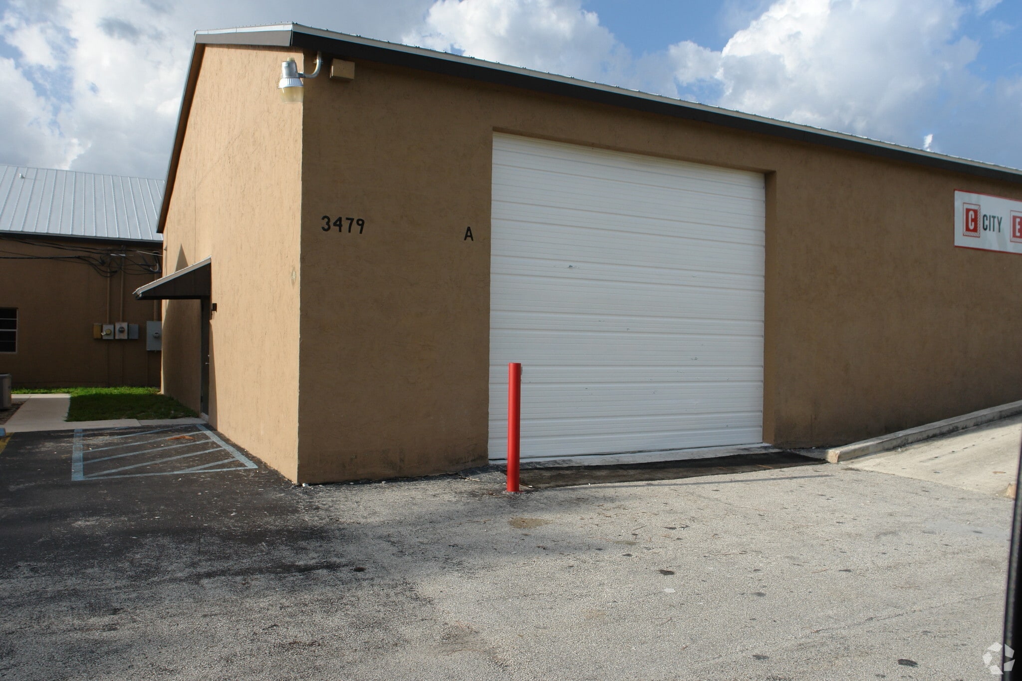 3479 SW Palm City School Ave, Palm City, FL for lease Primary Photo- Image 1 of 3