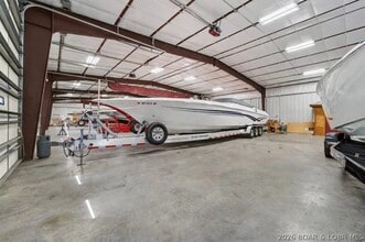 3737 Antioch Lane, Osage Beach, MO for lease Interior Photo- Image 1 of 10