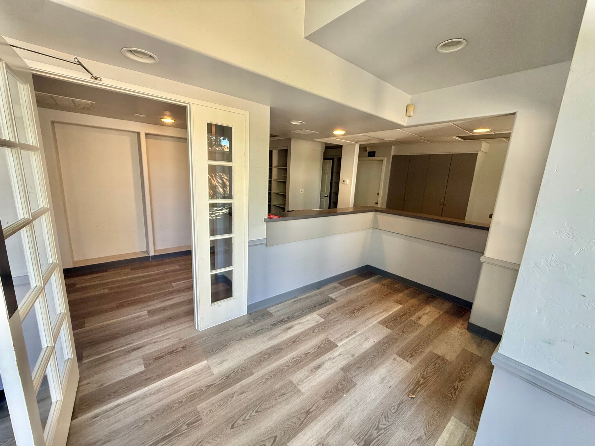 230-292 Avocado Ave, El Cajon, CA for lease Primary Photo- Image 1 of 10