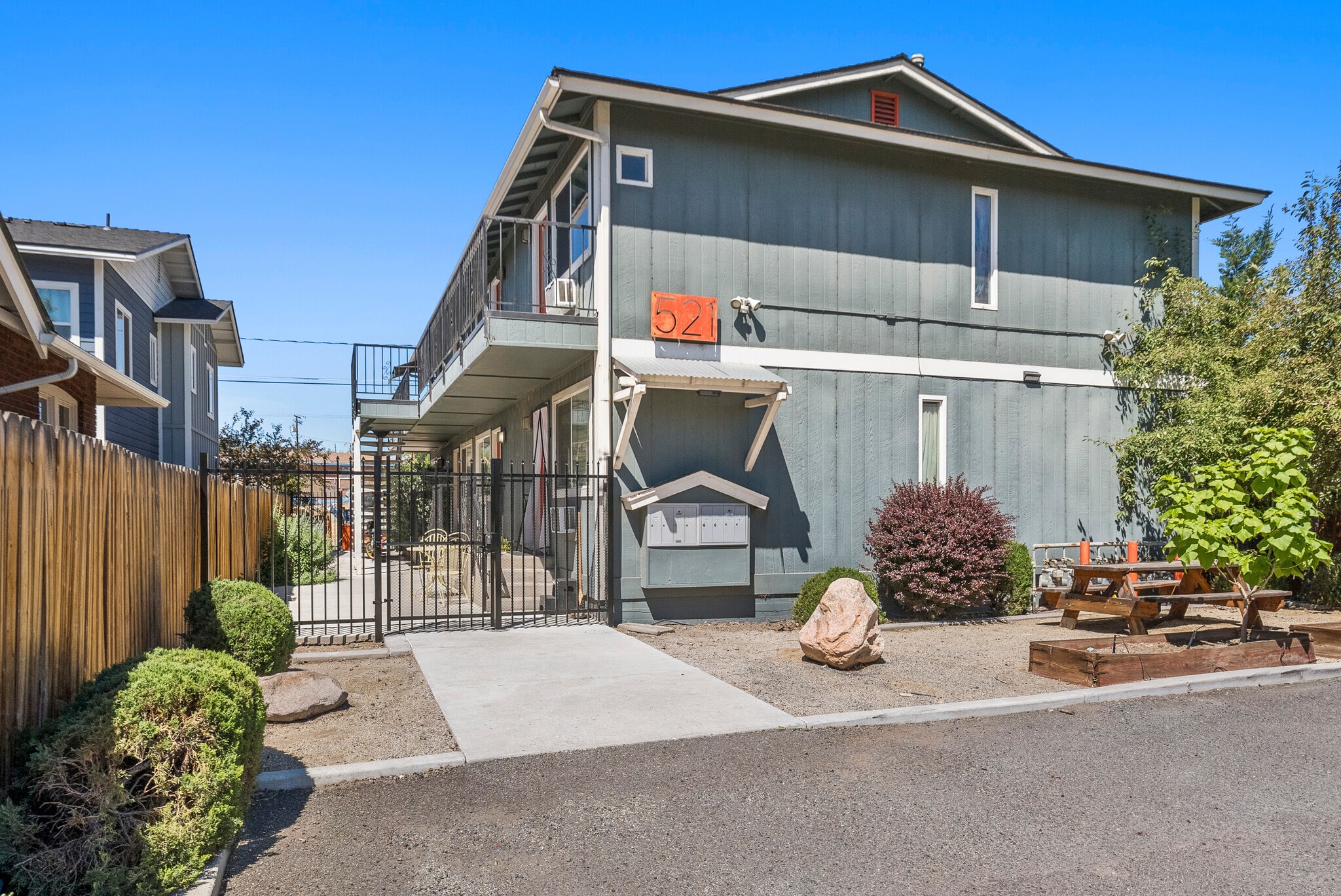 521 Sinclair, Reno, NV for sale Building Photo- Image 1 of 20