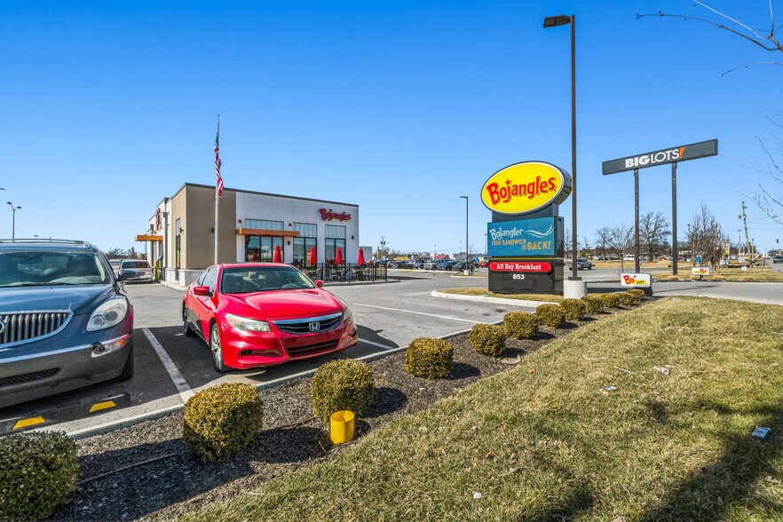 853 S 30th St, Heath, OH à vendre - Photo du bâtiment - Image 2 de 3