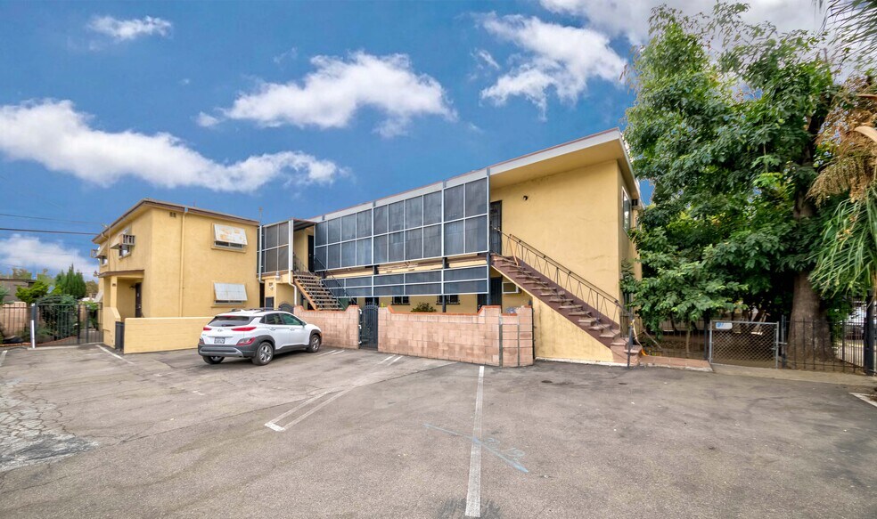 3125 London St, Los Angeles, CA à vendre - Photo du bâtiment - Image 3 de 18