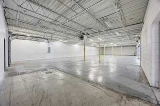 3215 Main Ave, Fargo, ND à louer Photo intérieure- Image 2 de 5