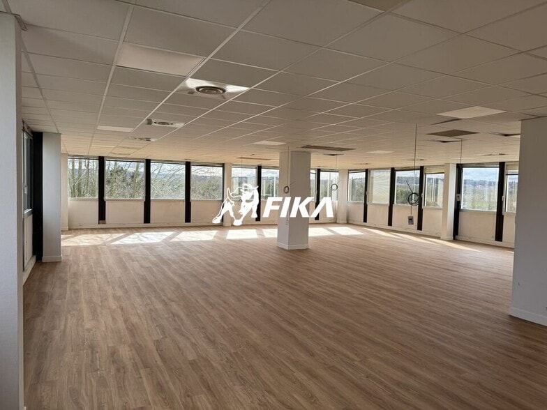 150 Rue De La Découverte, Labège for lease - Interior Photo - Image 1 of 8
