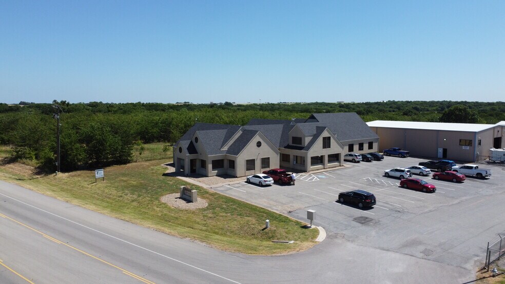 4613 N FM 1417, Sherman, TX for lease - Building Photo - Image 2 of 7