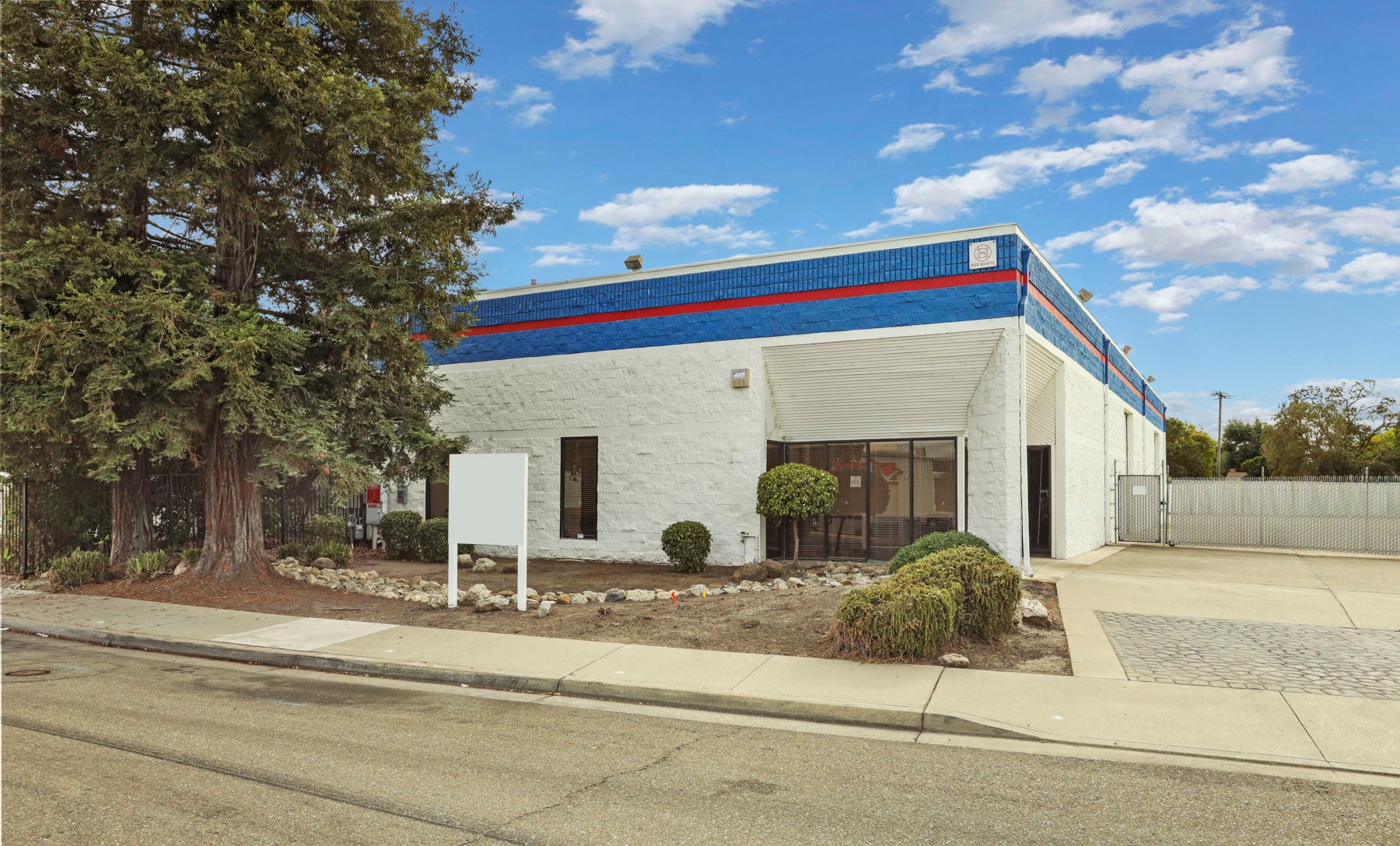 7711 Murray Dr, Stockton, CA for sale Primary Photo- Image 1 of 30