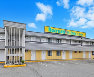 Plus de détails pour 1891 Parkinson Way, Kelowna, BC - Services hôteliers à vendre
