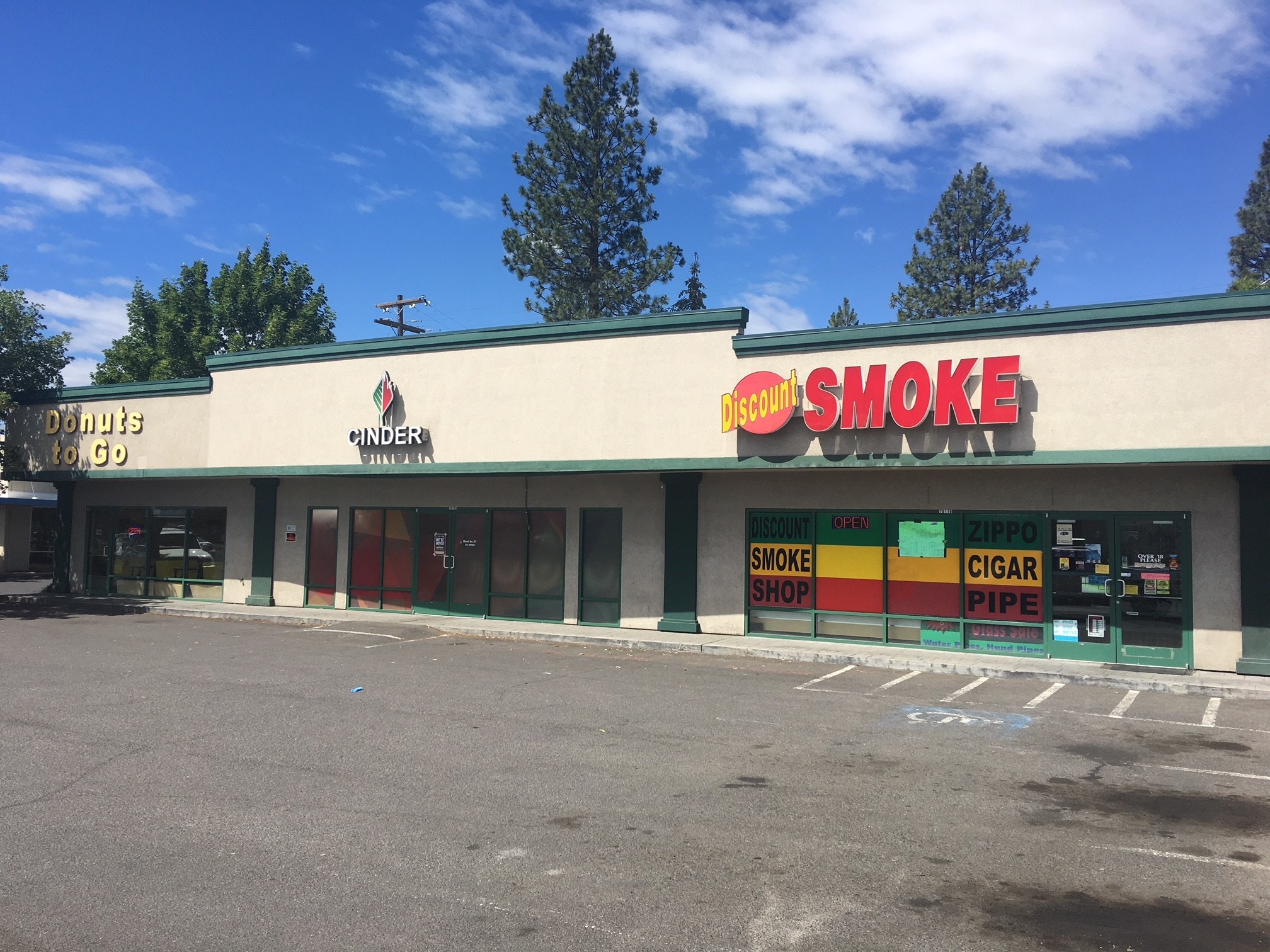 7011 N Division St, Spokane, WA for lease Building Photo- Image 1 of 2