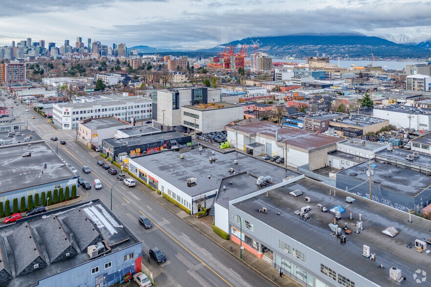 1379-1391 Venables St, Vancouver, BC à louer - Aérien - Image 3 de 4