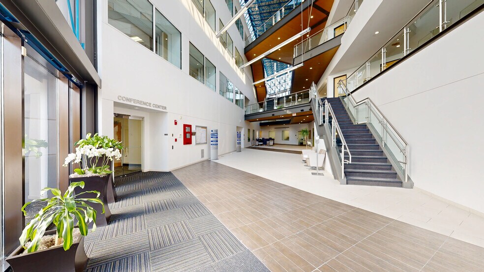 1 Research Dr, Westborough, MA à louer - Numérisation 3D de Matterport - Image 2 de 17