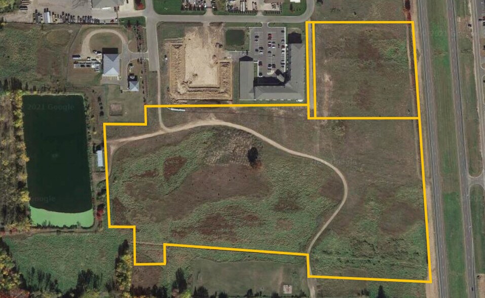185th & Hwy 65, East Bethel, MN à vendre - Photo du bâtiment - Image 1 de 4