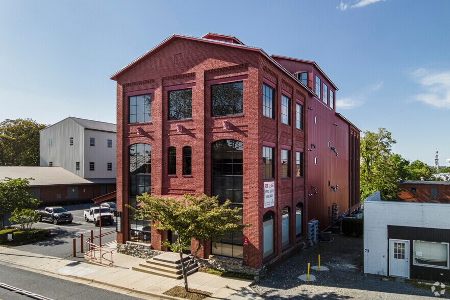 47 E South St, Frederick, MD à louer - Photo du bâtiment - Image 3 de 7