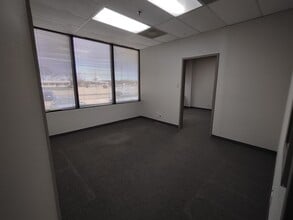 1800 Teague Dr, Sherman, TX à louer Photo intérieure- Image 2 de 5